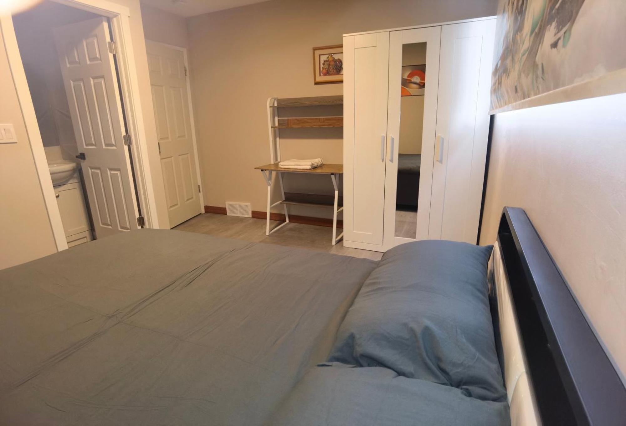 Home Inn Calgary University Homestay Calgary