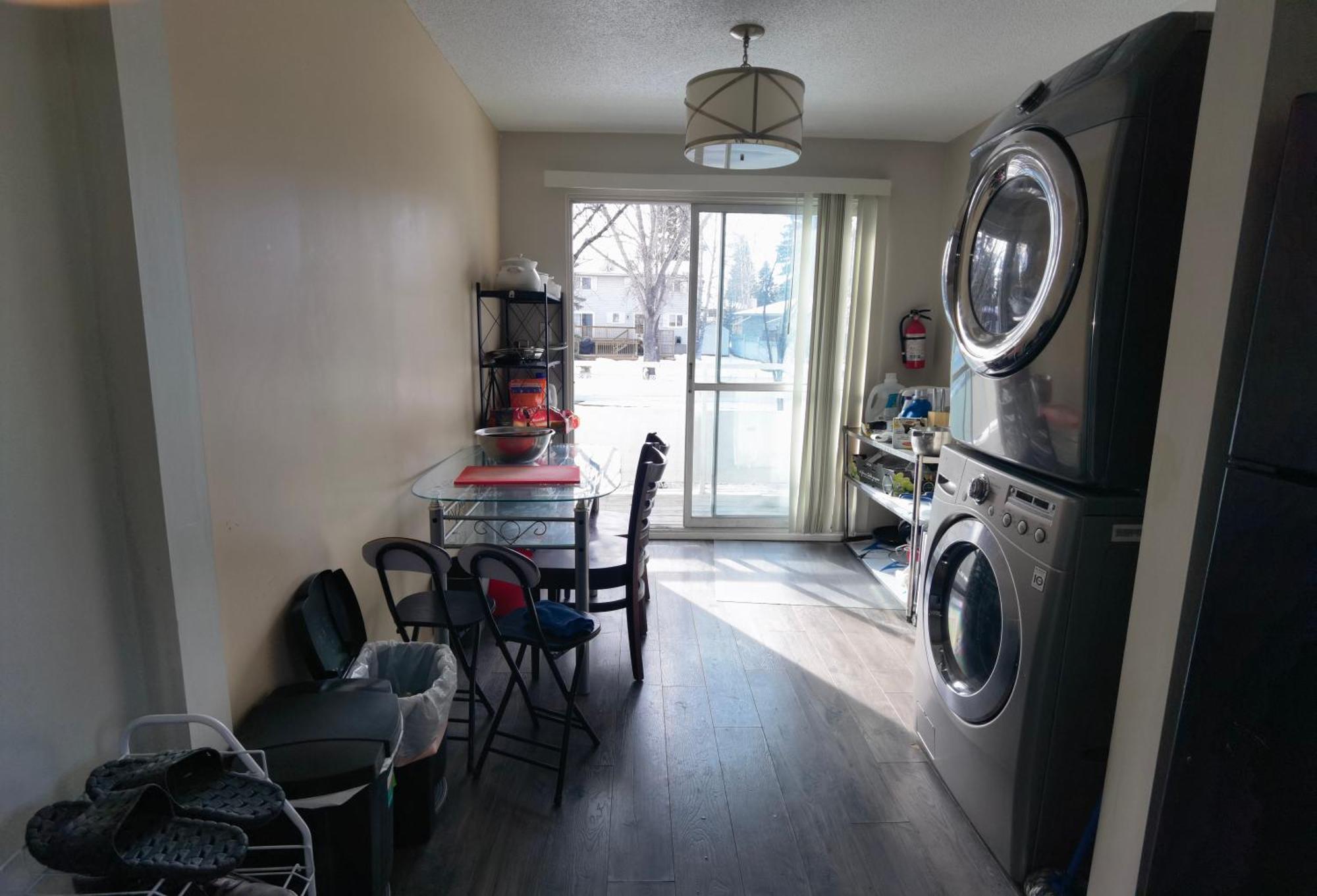 Home Inn Calgary University *
